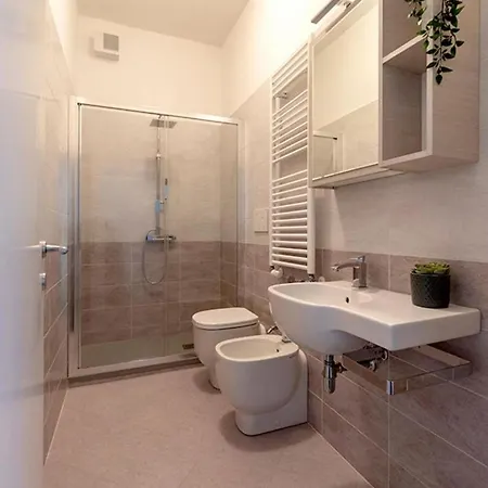 Casa Del Falegname Private Single Guest house 3*